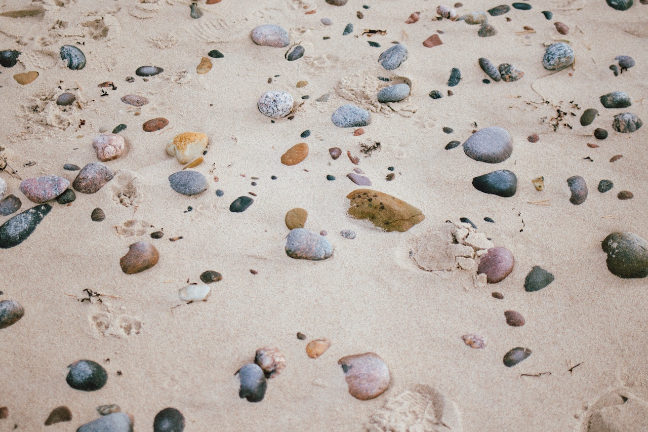 Image of pebbles on the beach